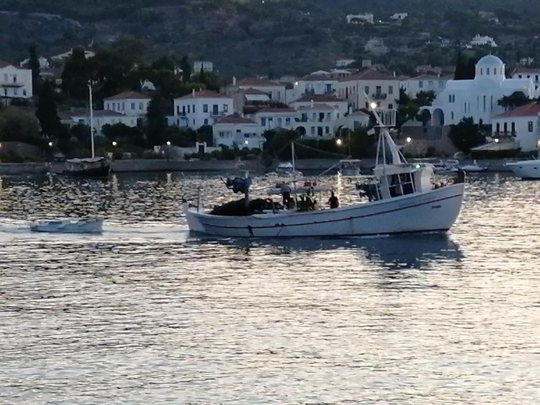 Sunblaze Studios1 Spetses Exterior foto